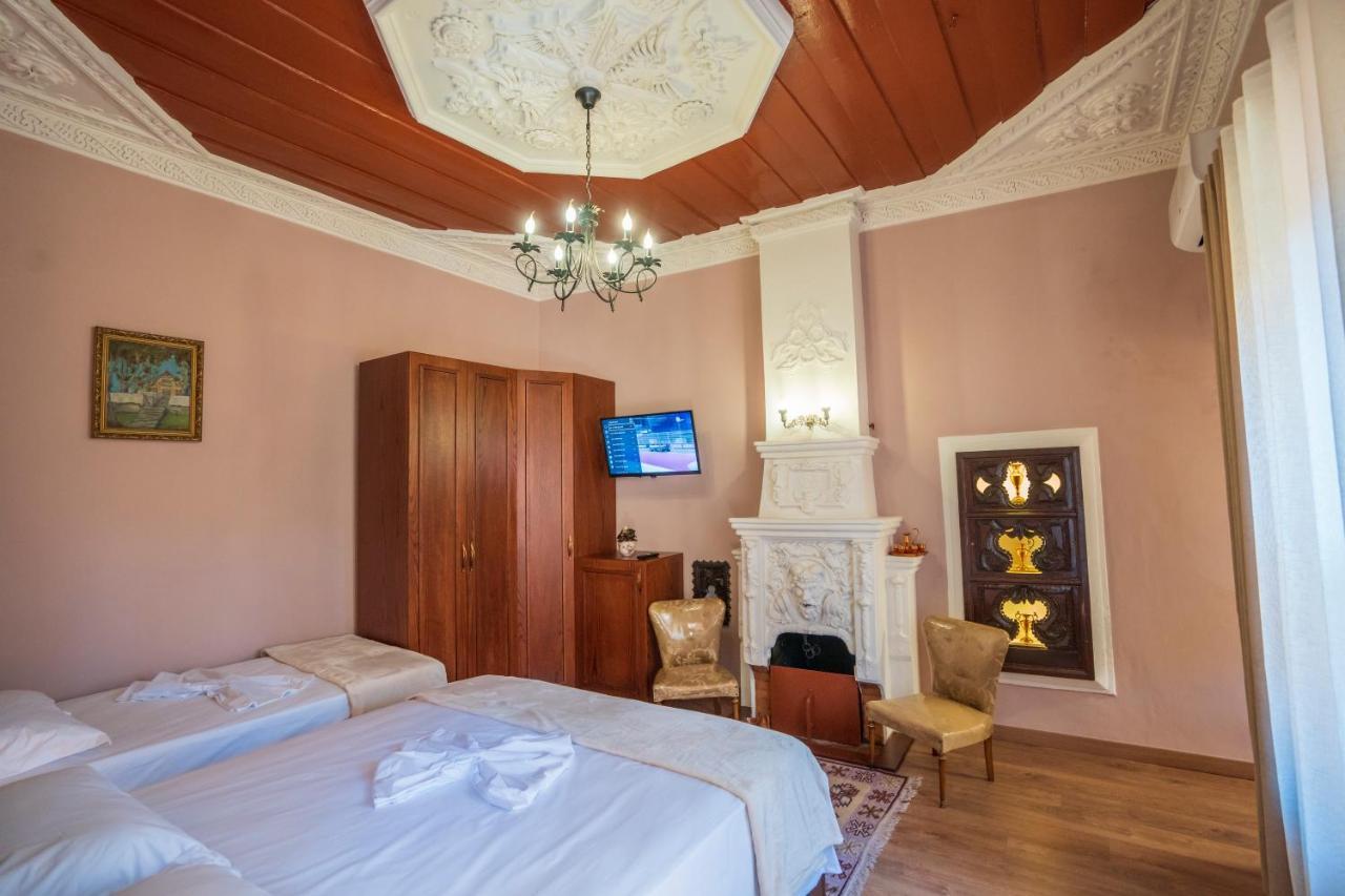 Art Rooms Gjuhadol Shkoder Ngoại thất bức ảnh