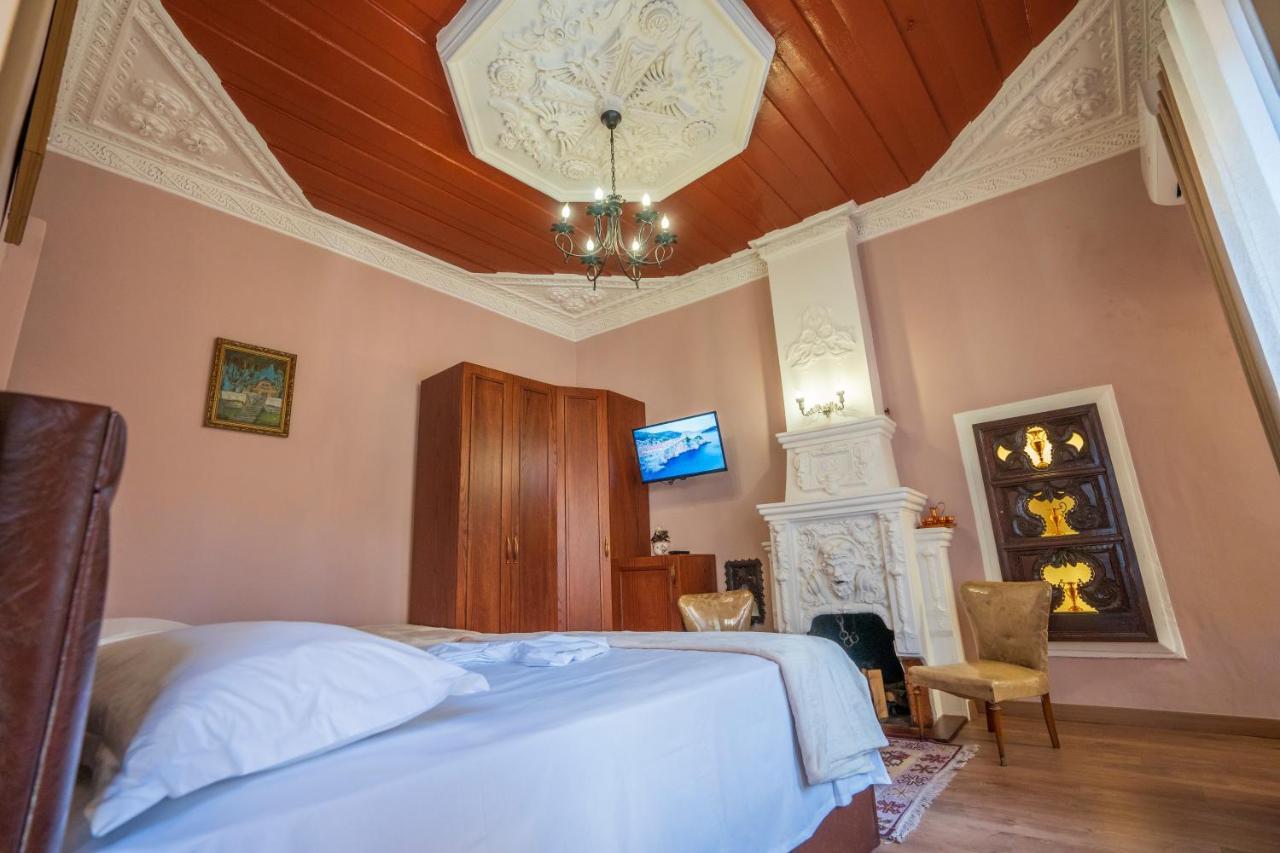 Art Rooms Gjuhadol Shkoder Ngoại thất bức ảnh